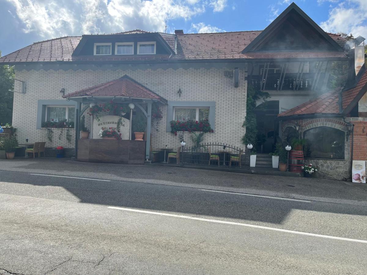 Dragatuš Rooms Balkovec מראה חיצוני תמונה